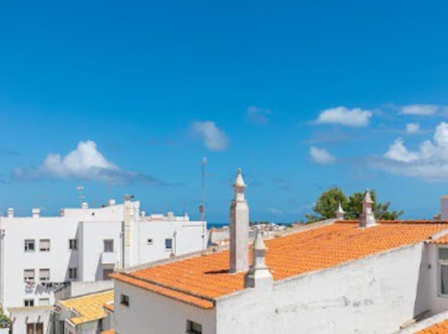 Casa Cinco * Lagos